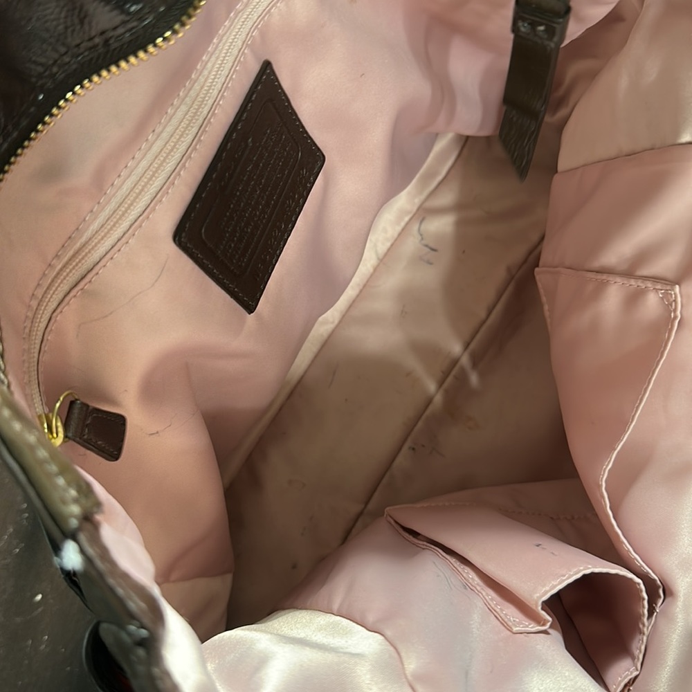 Coach Purse. - Picture 5 of 8